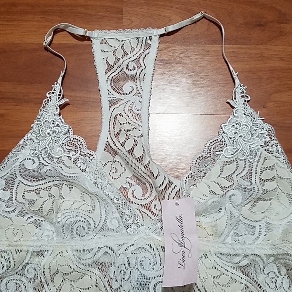 Lace Intimate Top - Picture 2 of 3